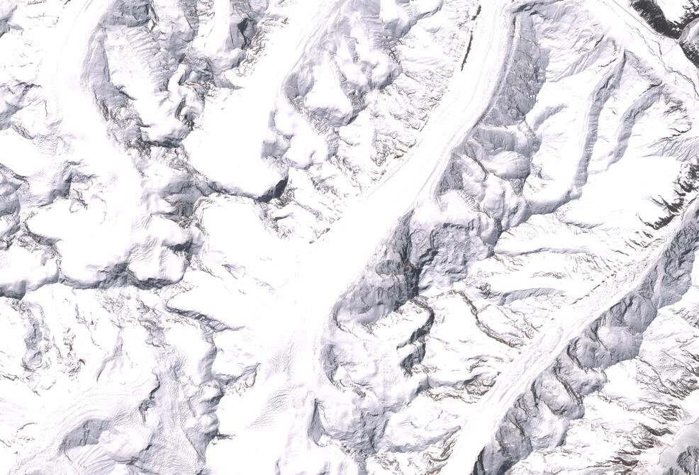 Aerial view of Drang-Drung Glacier