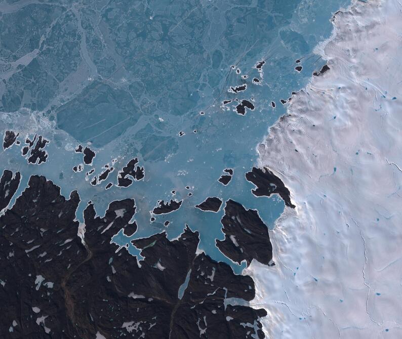 Aerial view of Humboldt Glacier - South