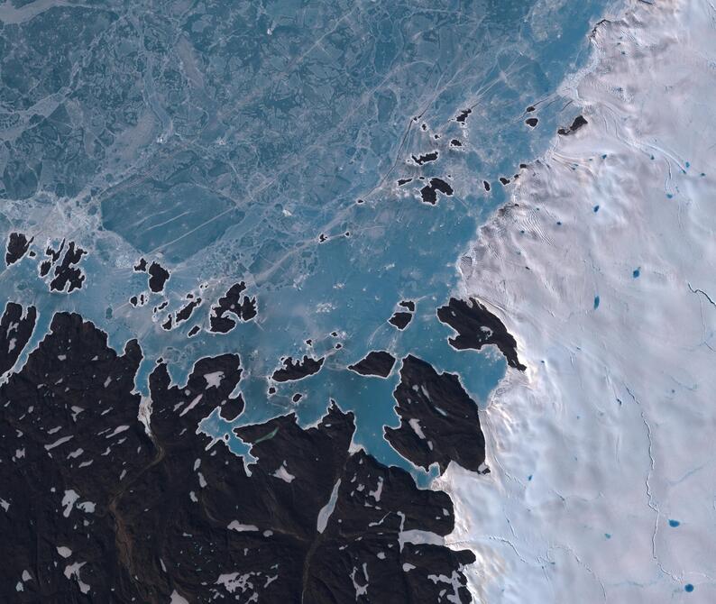 Aerial view of Humboldt Glacier - South