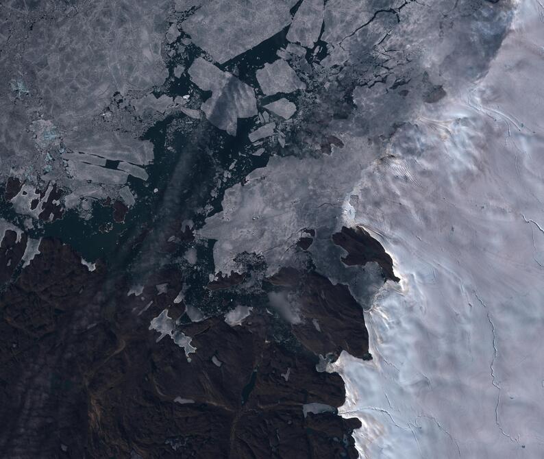 Aerial view of Humboldt Glacier - South