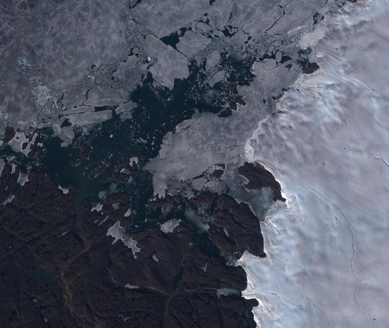 Aerial view of Humboldt Glacier - South