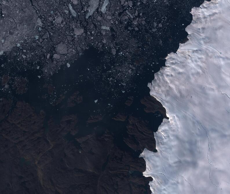 Aerial view of Humboldt Glacier - South