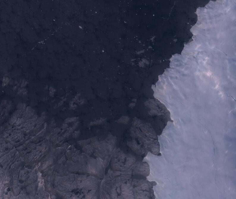 Aerial view of Humboldt Glacier - South