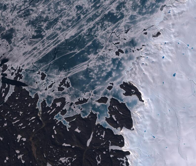 Aerial view of Humboldt Glacier - South