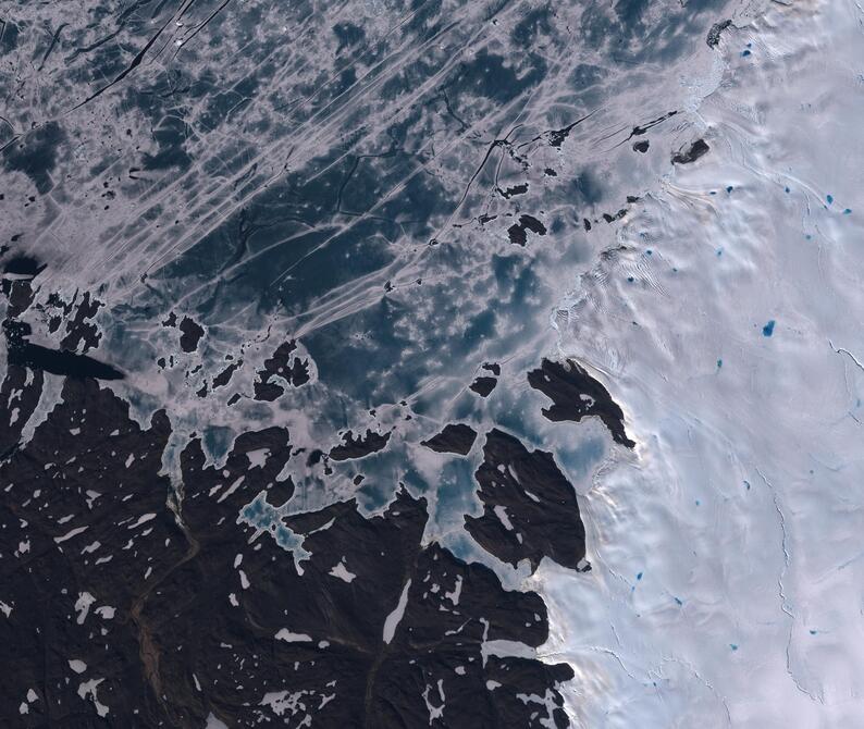 Aerial view of Humboldt Glacier - South