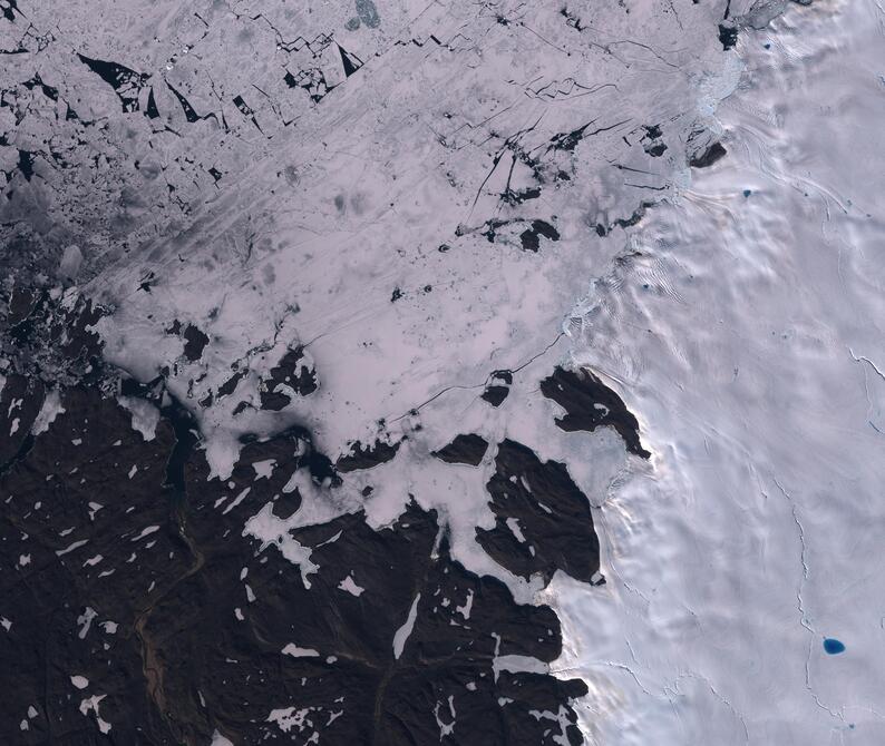 Aerial view of Humboldt Glacier - South