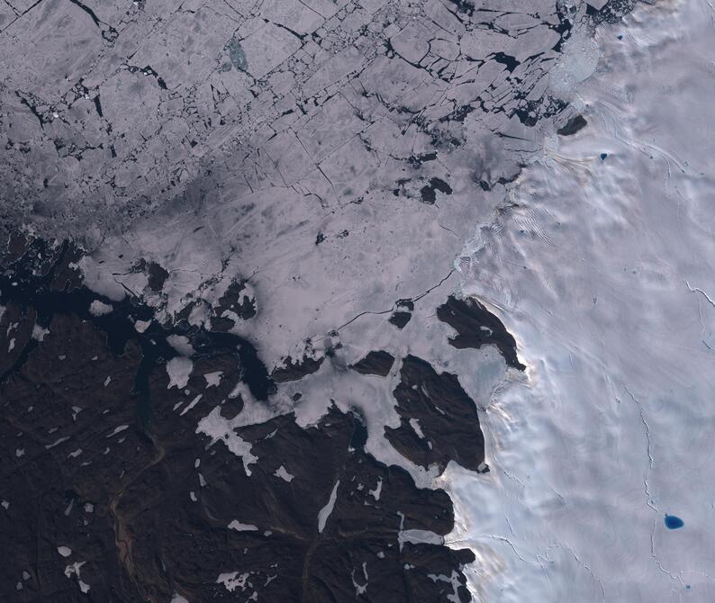 Aerial view of Humboldt Glacier - South