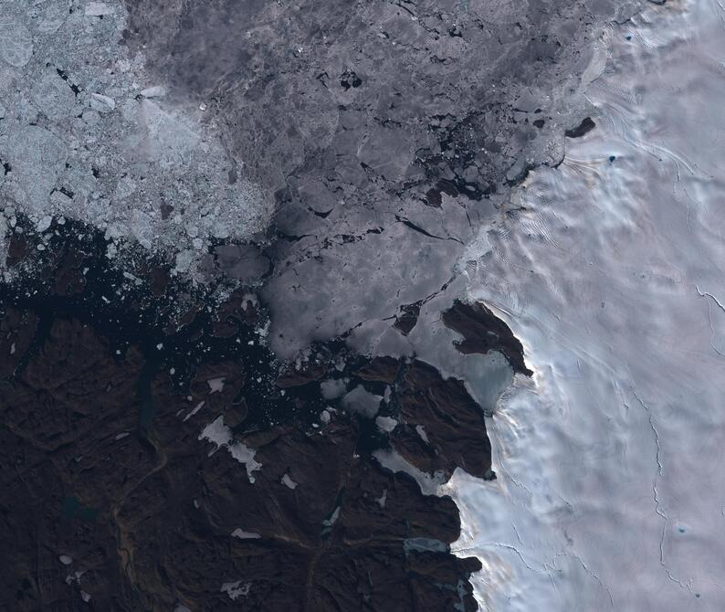 Aerial view of Humboldt Glacier - South