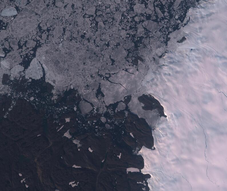 Aerial view of Humboldt Glacier - South