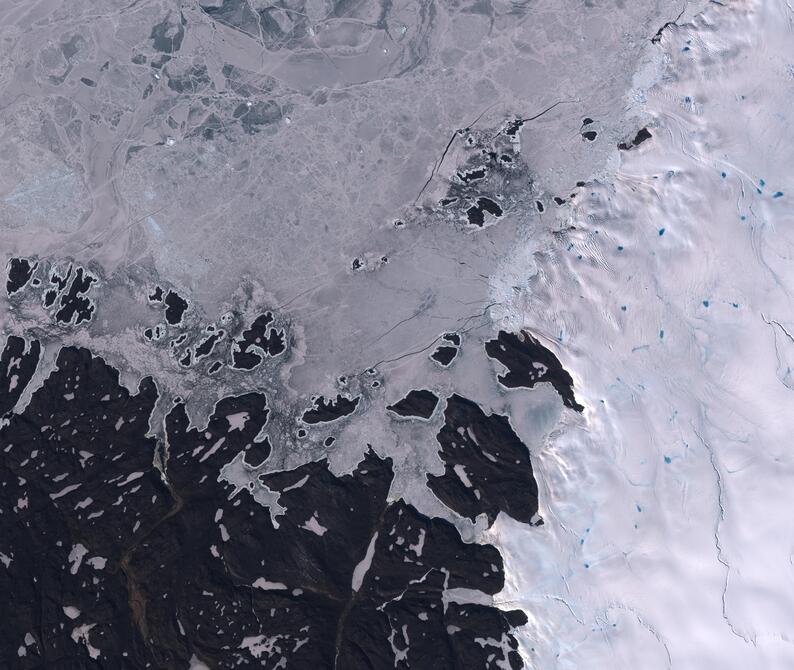 Aerial view of Humboldt Glacier - South