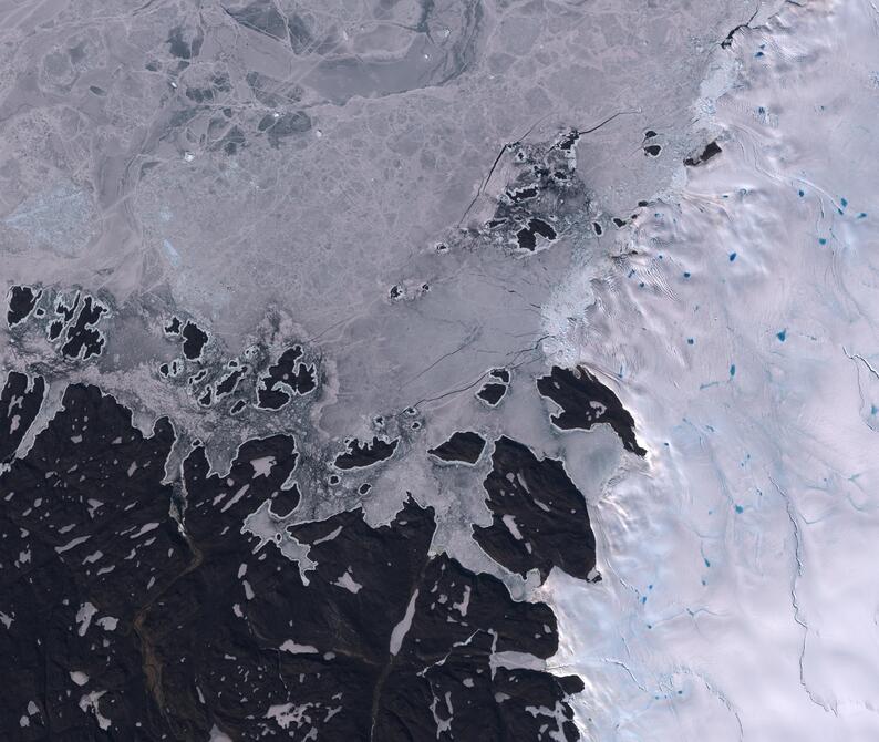 Aerial view of Humboldt Glacier - South