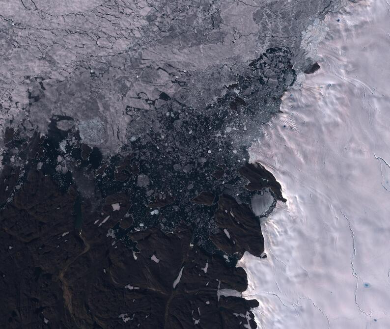 Aerial view of Humboldt Glacier - South