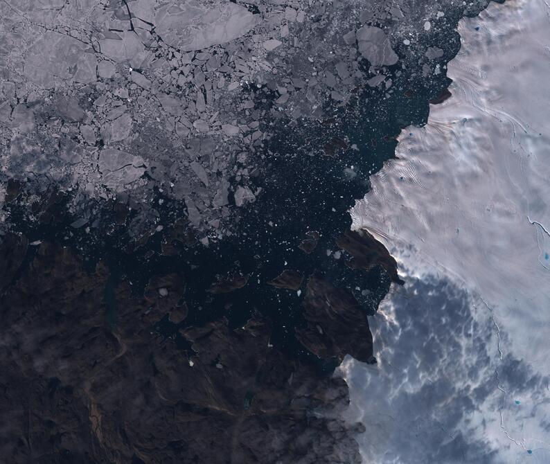 Aerial view of Humboldt Glacier - South