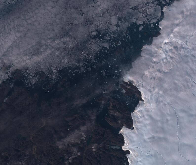 Aerial view of Humboldt Glacier - South