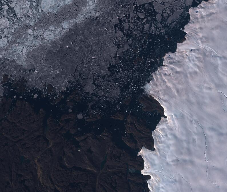 Aerial view of Humboldt Glacier - South