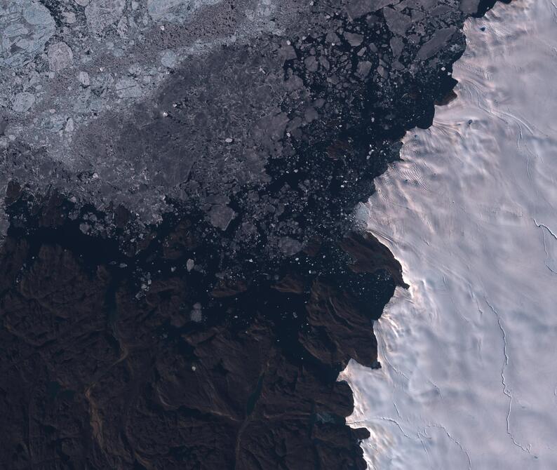 Aerial view of Humboldt Glacier - South