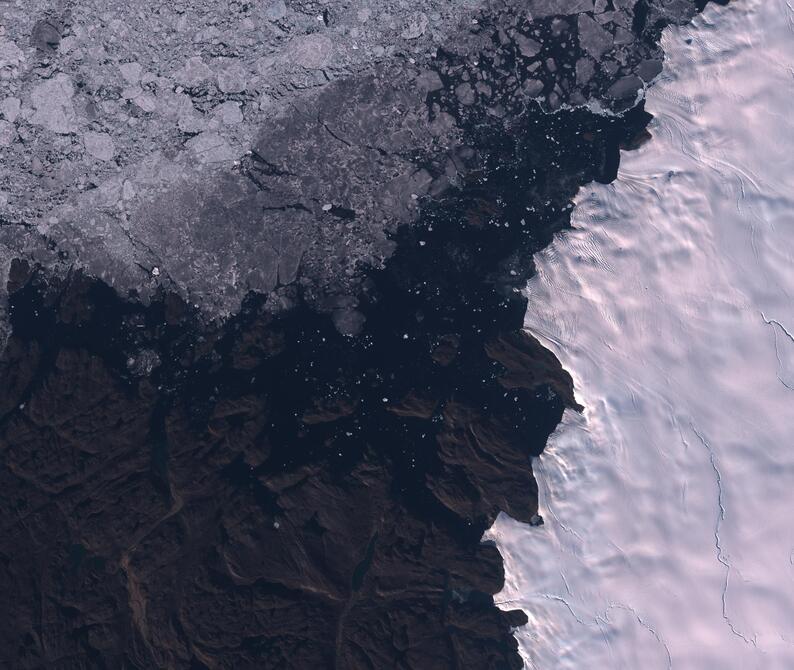 Aerial view of Humboldt Glacier - South