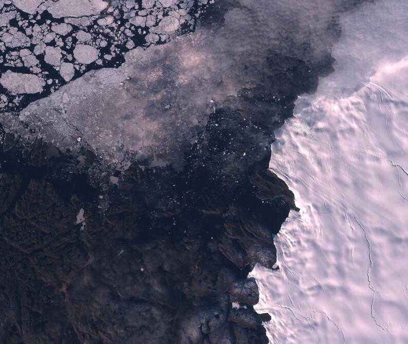 Aerial view of Humboldt Glacier - South