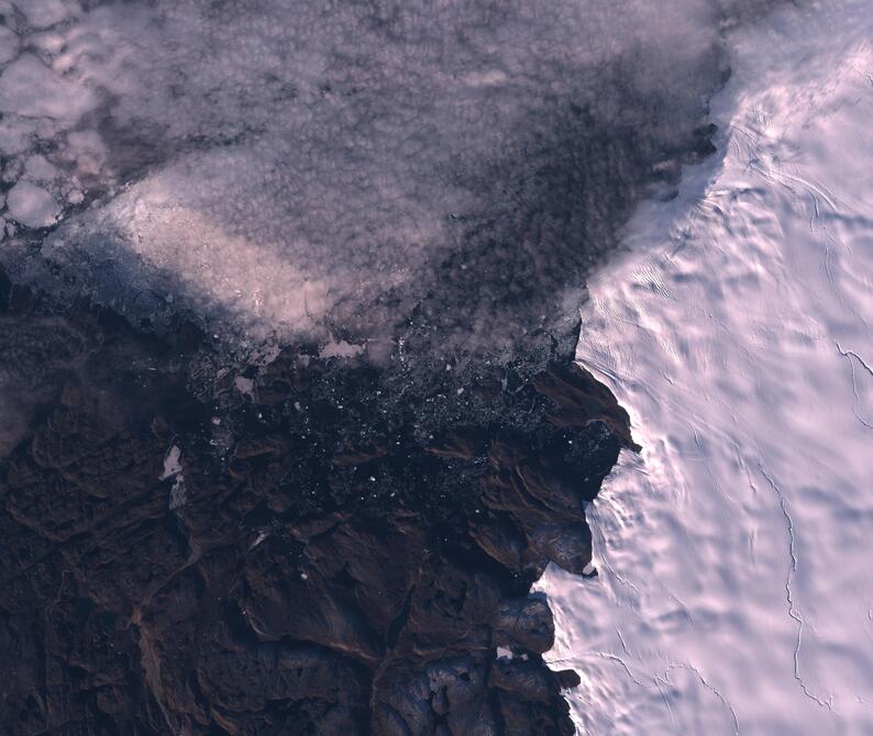 Aerial view of Humboldt Glacier - South