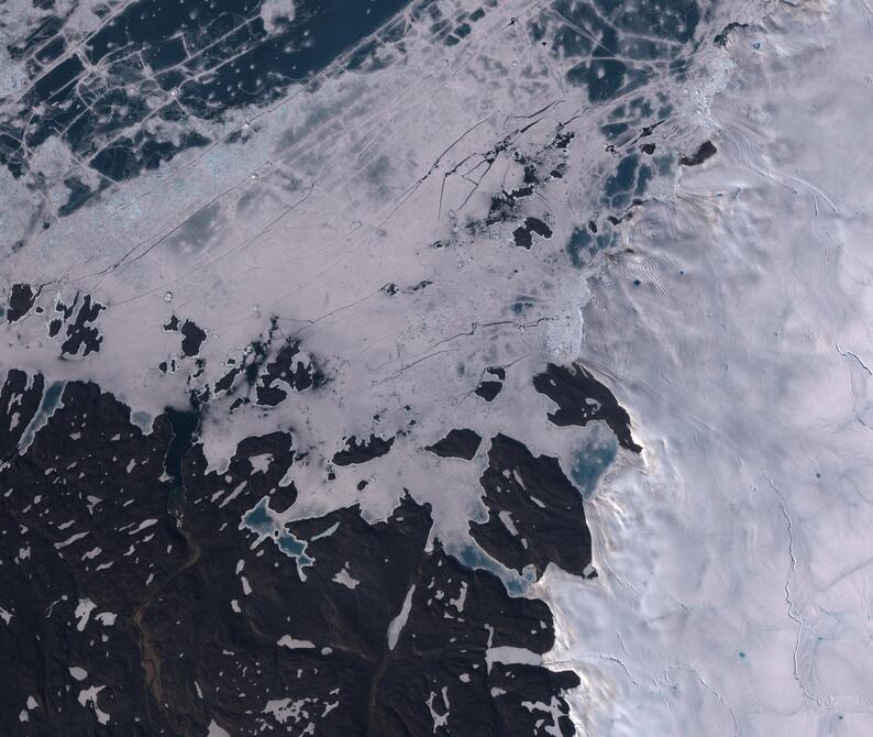 Aerial view of Humboldt Glacier - South