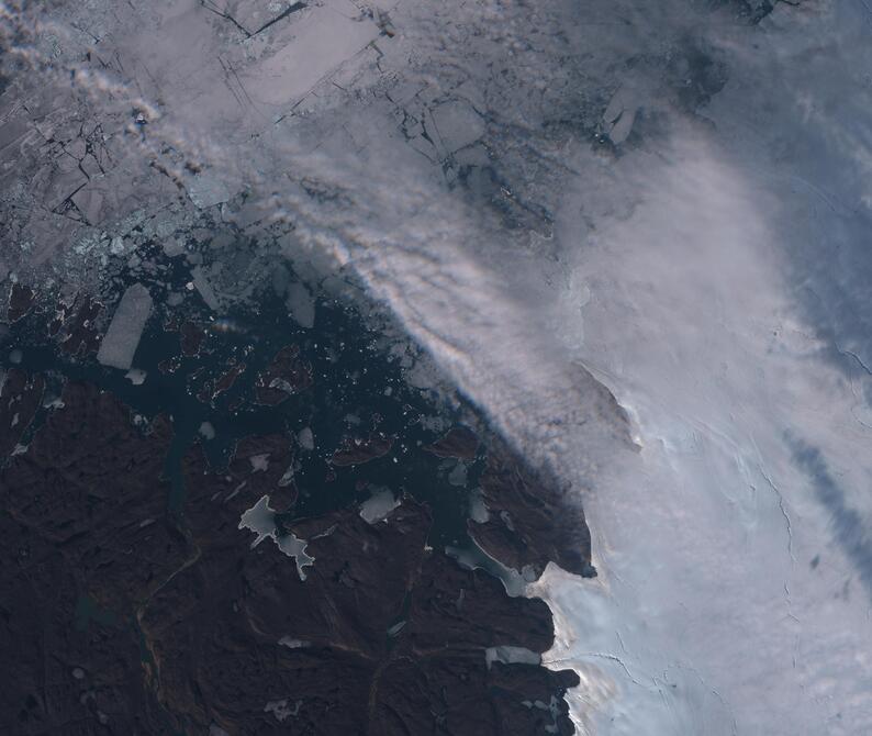 Aerial view of Humboldt Glacier - South