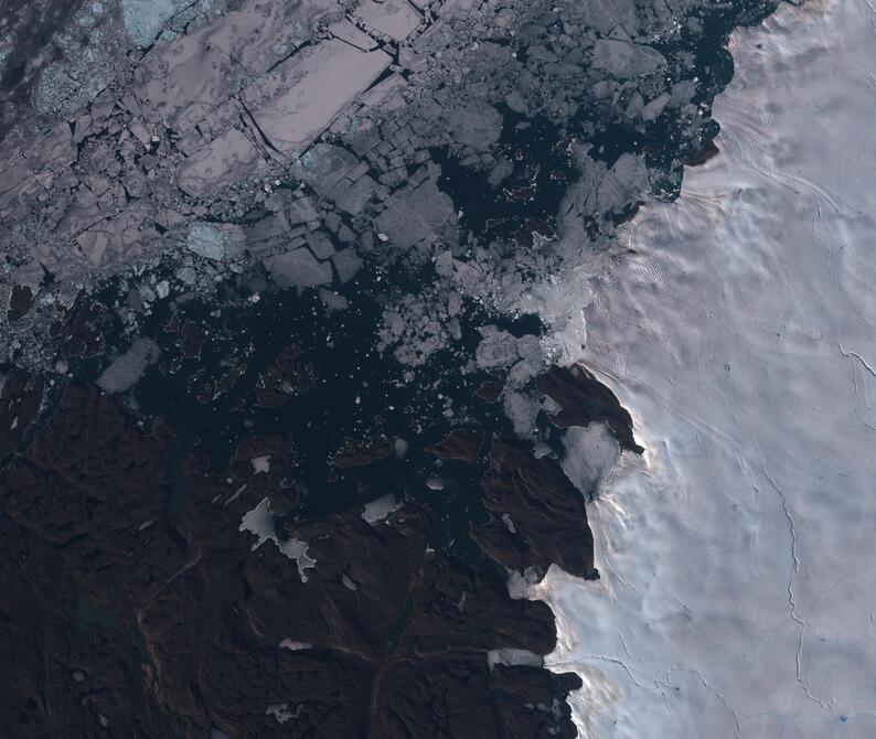 Aerial view of Humboldt Glacier - South