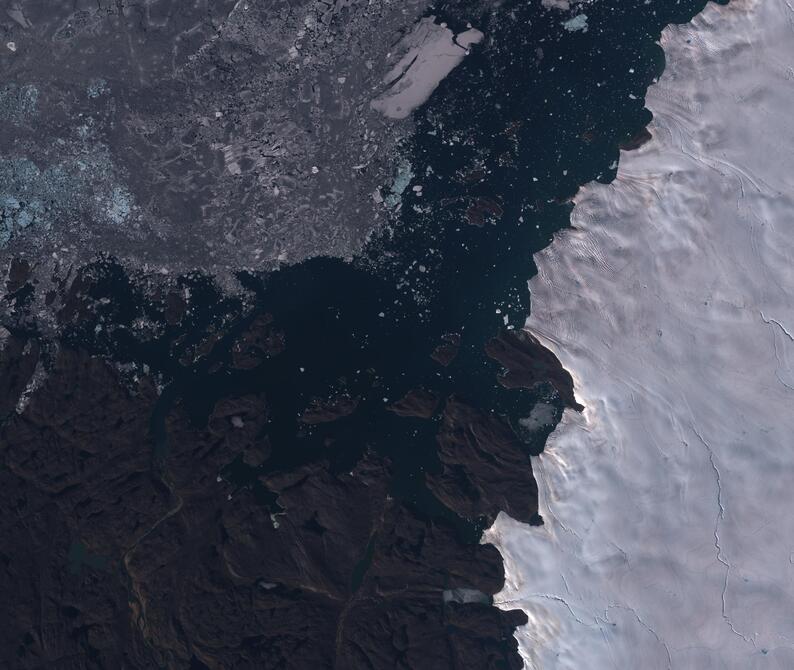 Aerial view of Humboldt Glacier - South