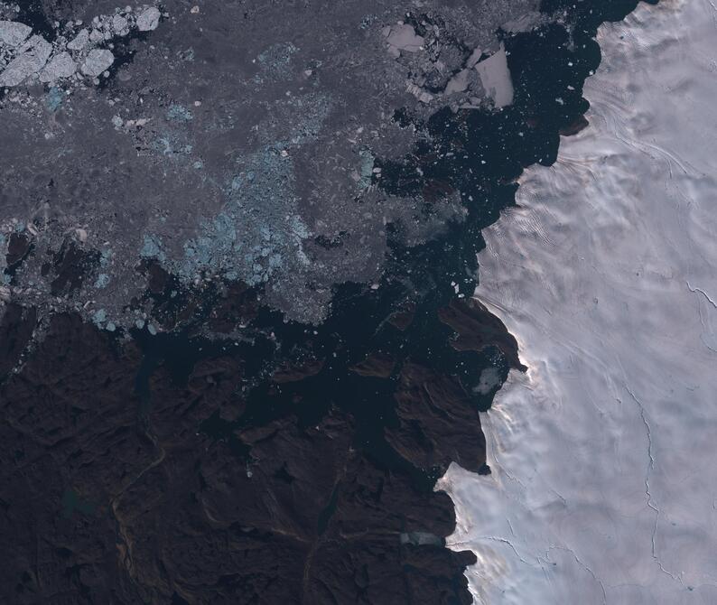 Aerial view of Humboldt Glacier - South