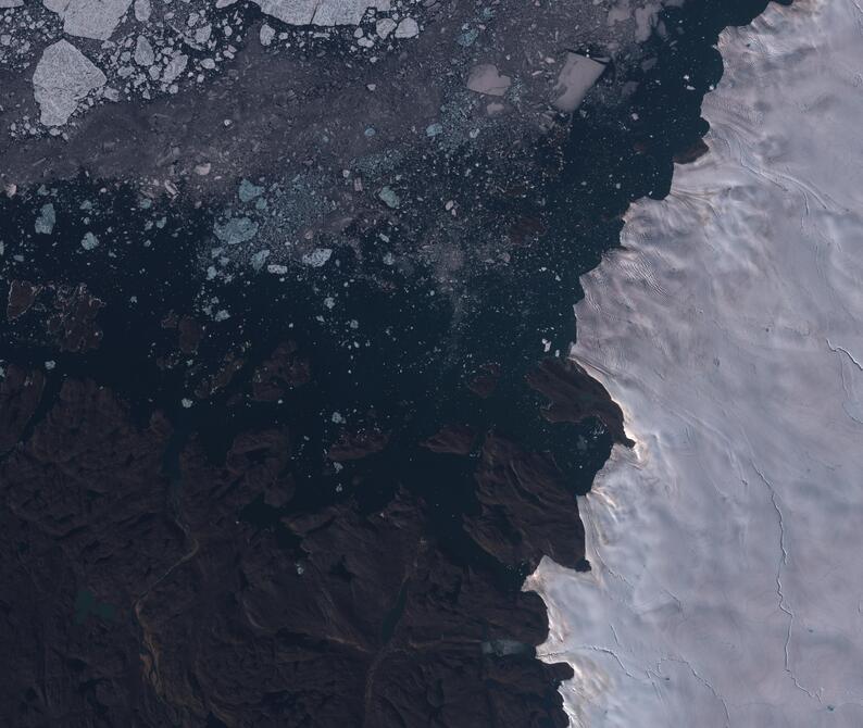 Aerial view of Humboldt Glacier - South