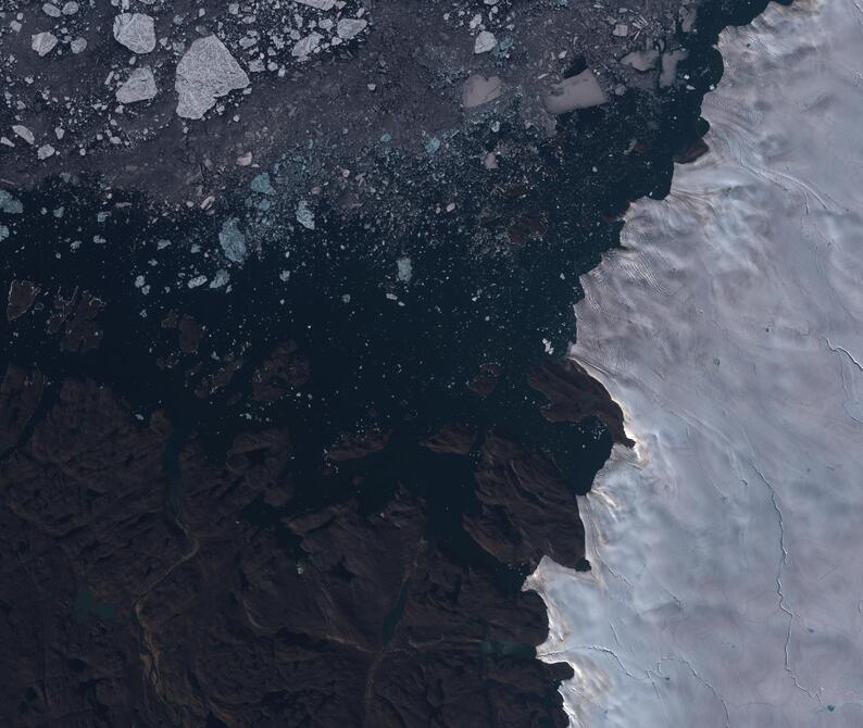 Aerial view of Humboldt Glacier - South