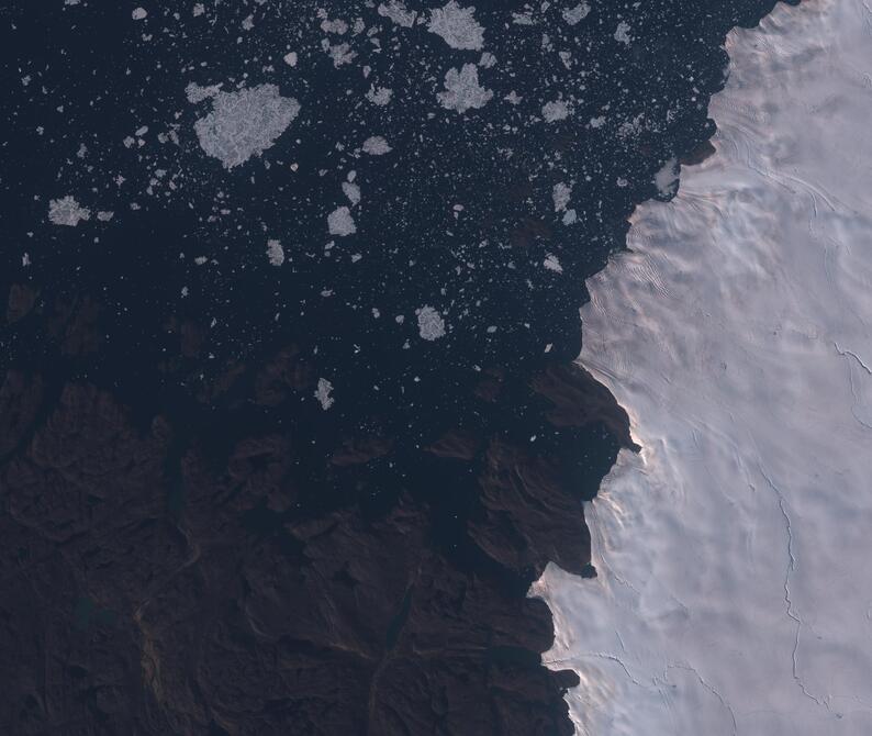 Aerial view of Humboldt Glacier - South