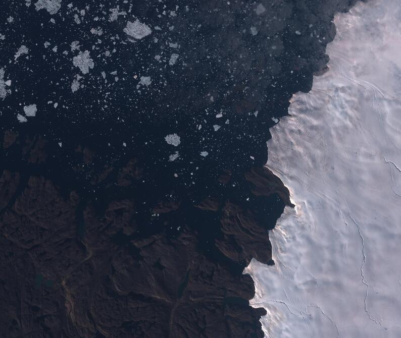 Aerial view of Humboldt Glacier - South