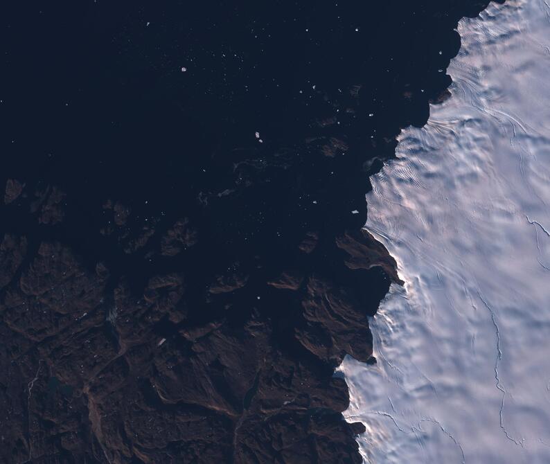 Aerial view of Humboldt Glacier - South