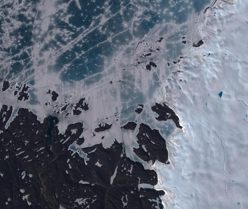 Aerial view of Humboldt Glacier - South