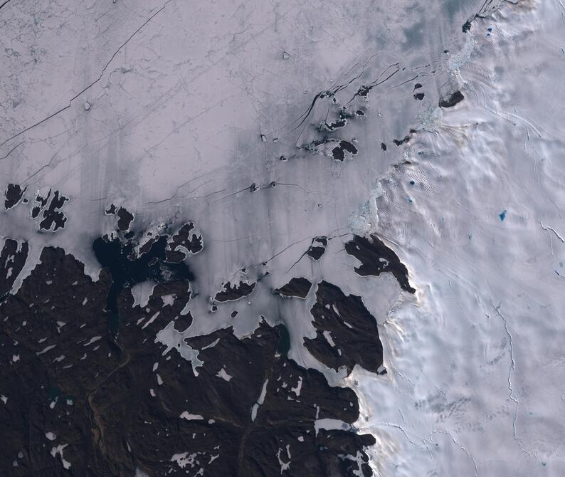 Aerial view of Humboldt Glacier - South