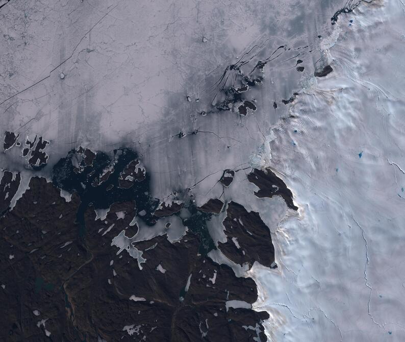 Aerial view of Humboldt Glacier - South