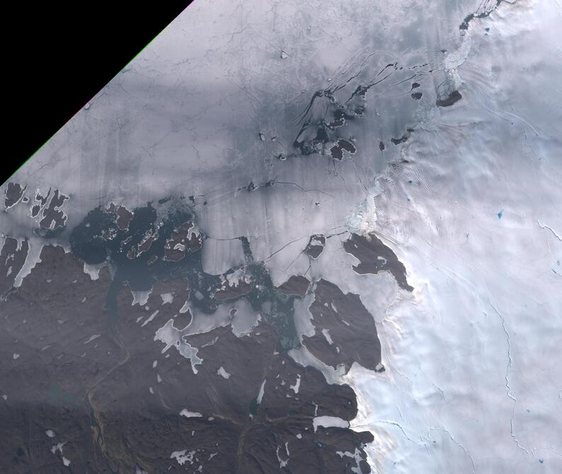 Aerial view of Humboldt Glacier - South