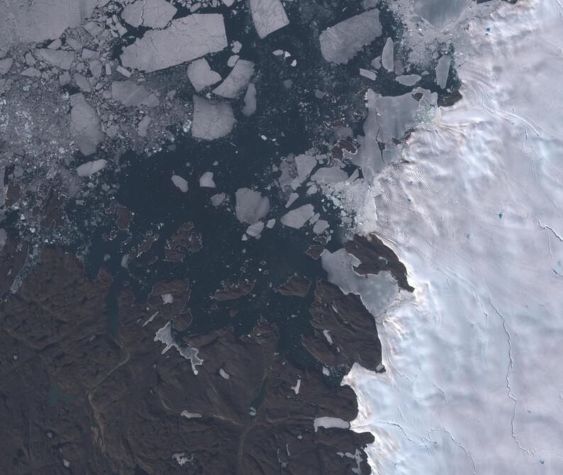 Aerial view of Humboldt Glacier - South