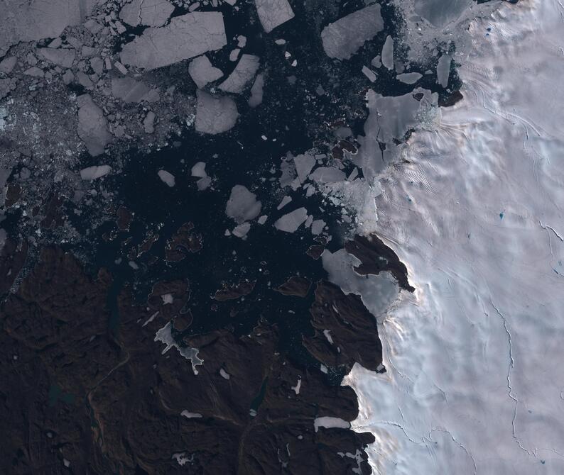 Aerial view of Humboldt Glacier - South