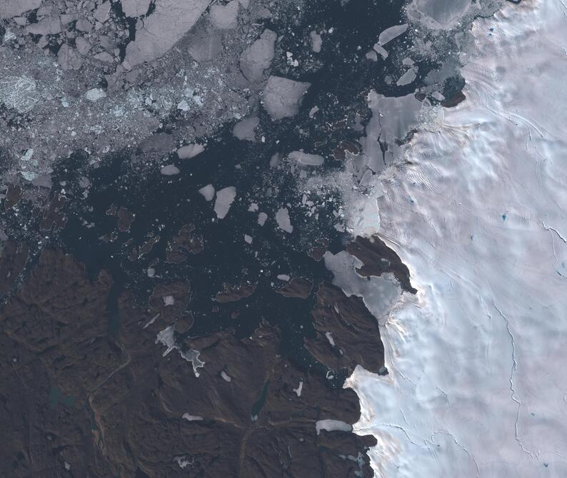 Aerial view of Humboldt Glacier - South