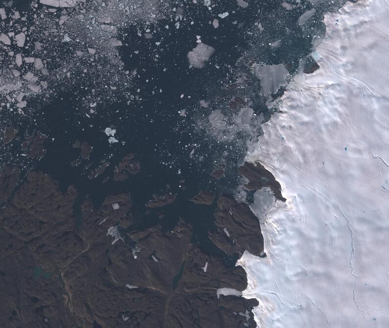 Aerial view of Humboldt Glacier - South