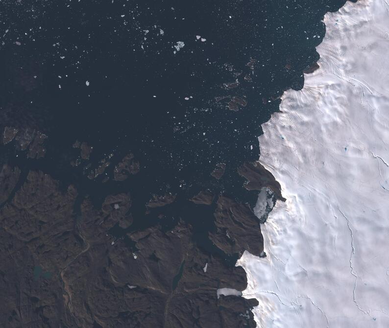 Aerial view of Humboldt Glacier - South