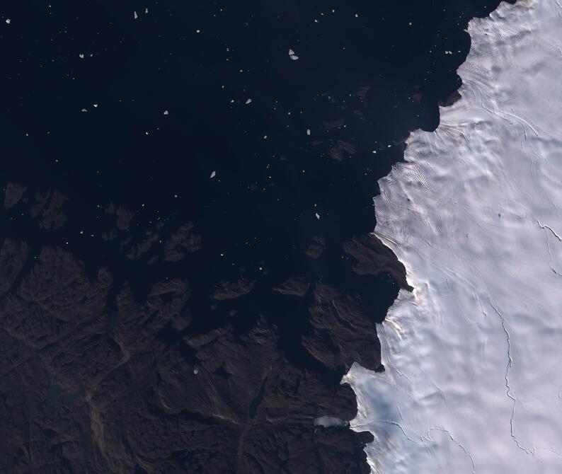 Aerial view of Humboldt Glacier - South