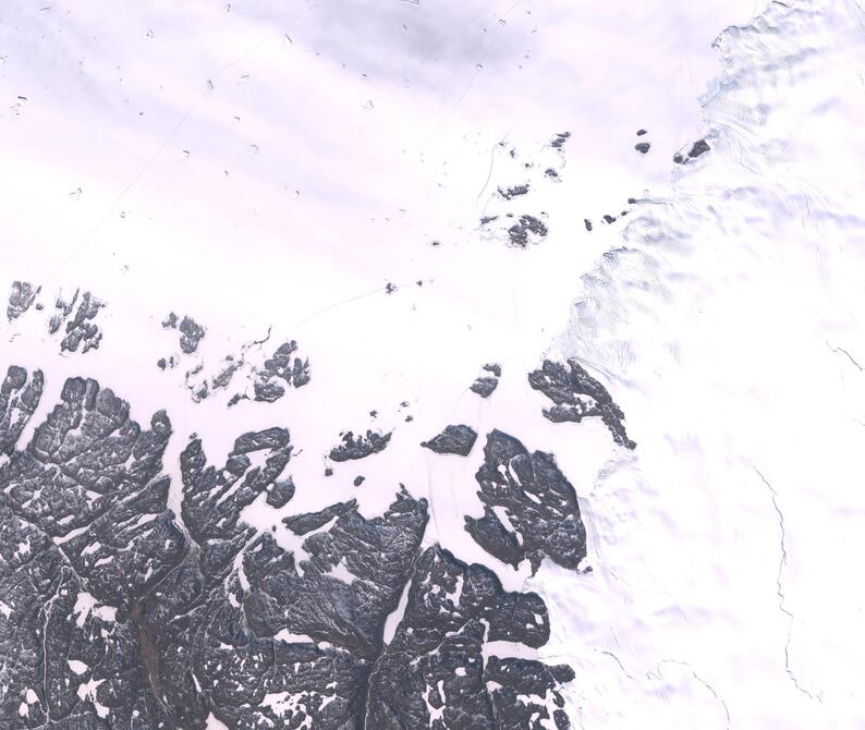 Aerial view of Humboldt Glacier - South