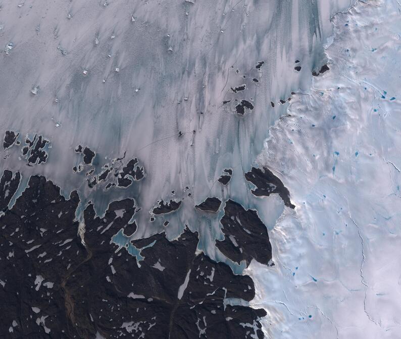 Aerial view of Humboldt Glacier - South