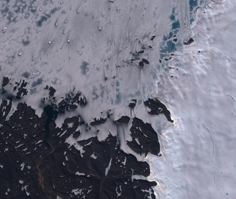 Aerial view of Humboldt Glacier - South