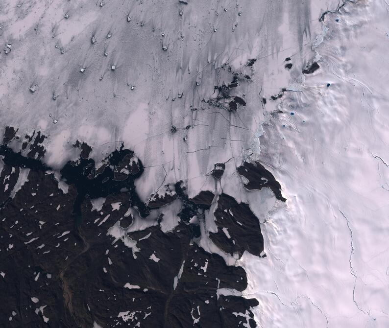 Aerial view of Humboldt Glacier - South