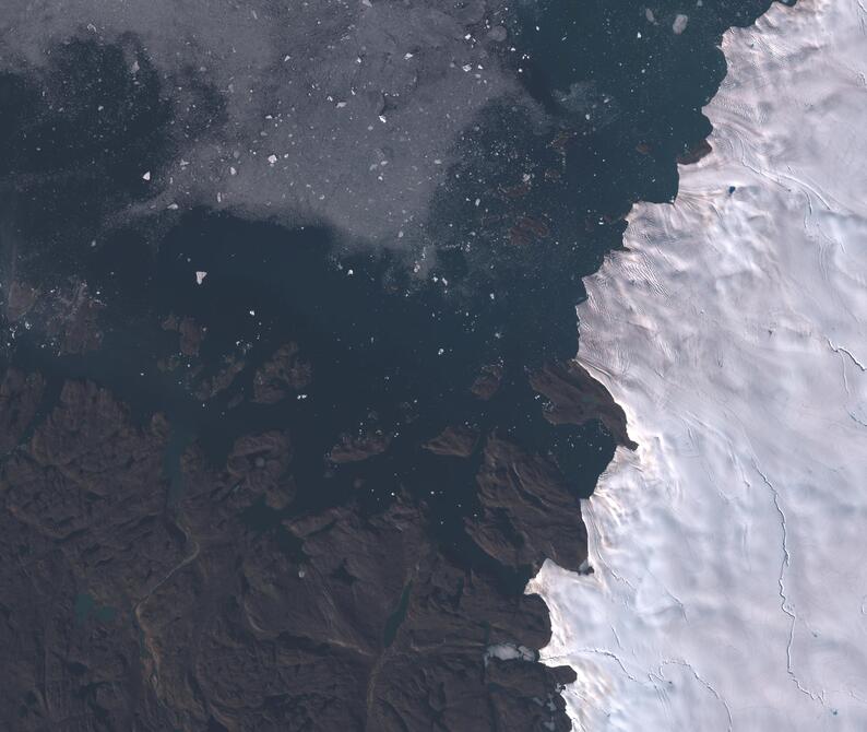 Aerial view of Humboldt Glacier - South