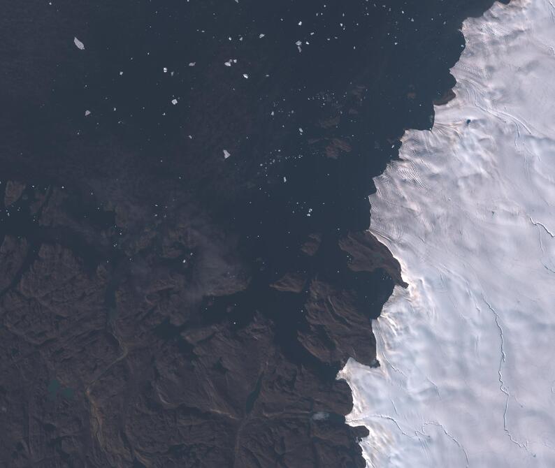 Aerial view of Humboldt Glacier - South