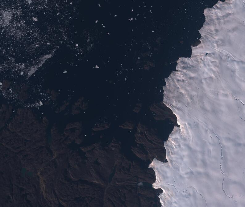 Aerial view of Humboldt Glacier - South